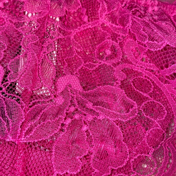 VS VERY SEXY Shine Strap Lace Brazilian Panty Hearts Small - Picture 9 of 15